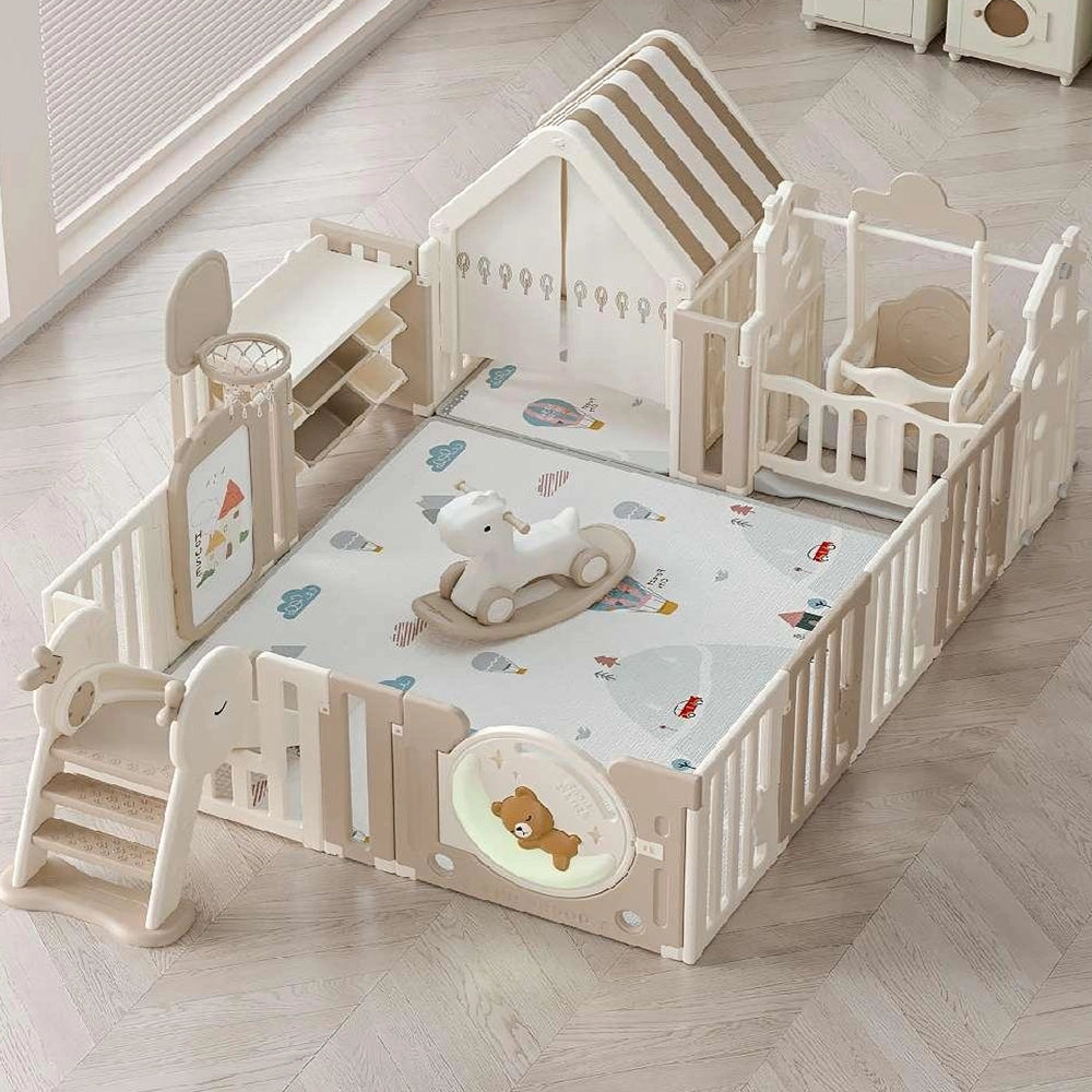 Parc blanc 180 × 200 cm avec maisonnette et accessoires de jeu