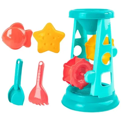 Tour à roue d’eau avec moules et outils de plage