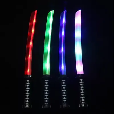 Katana de jeu rouge à effets LED et musique, 67 cm