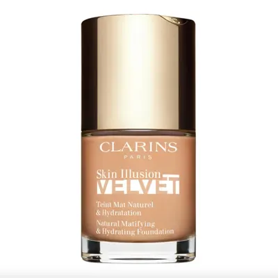 Teinte 109C, fond de teint mat Skin Illusion Velvet – Clarins