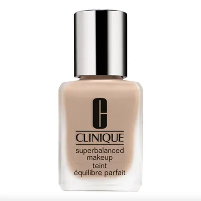 Vanilla, le teint Superbalanced fluide signé Clinique