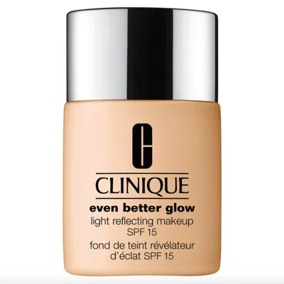 Meringue en lumière, fond de teint SPF 15