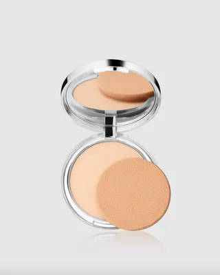 Clinique BUFF, poudre compacte matifiante avec éponge